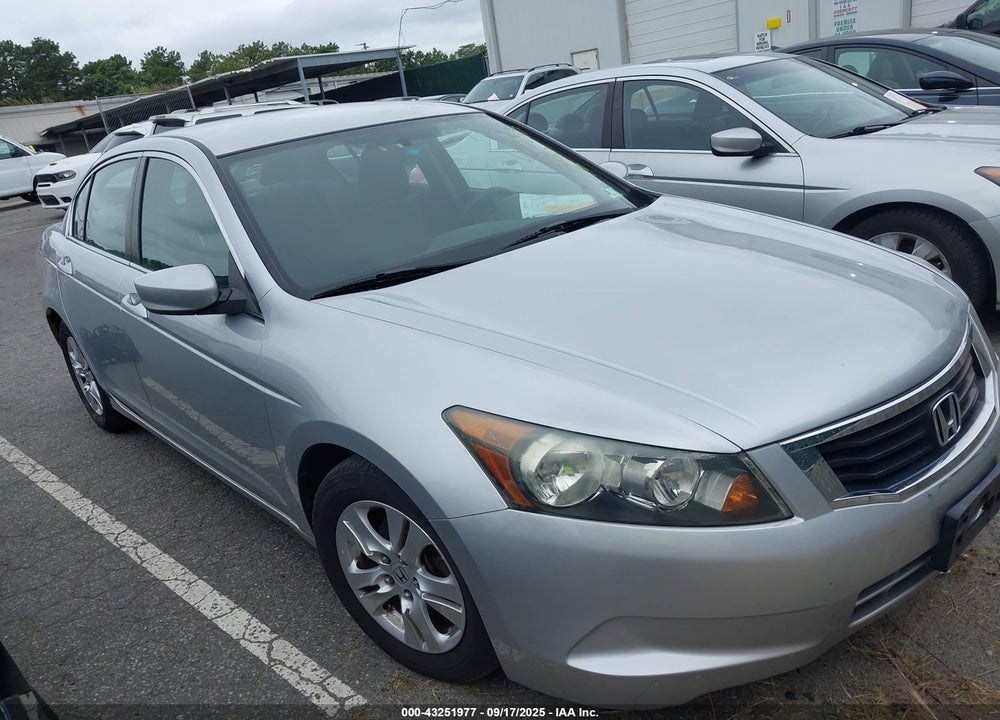 2008 HONDA ACCORD 2.4 LX-P VIN: 1HGCP26428A154313