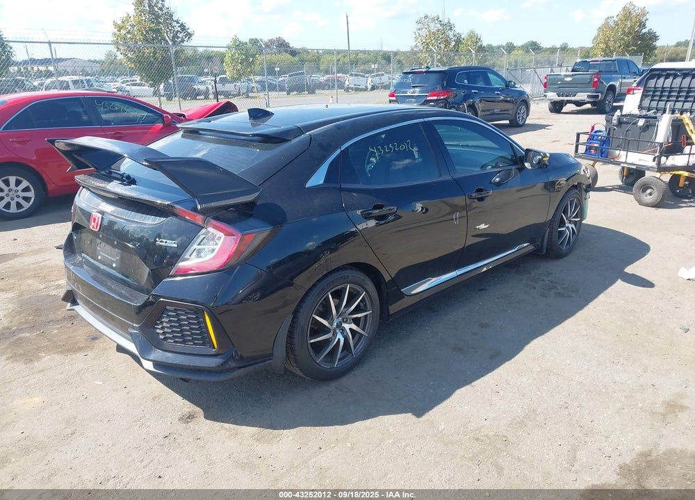 2017 HONDA CIVIC VIN: SHHFK7H58HU231396
