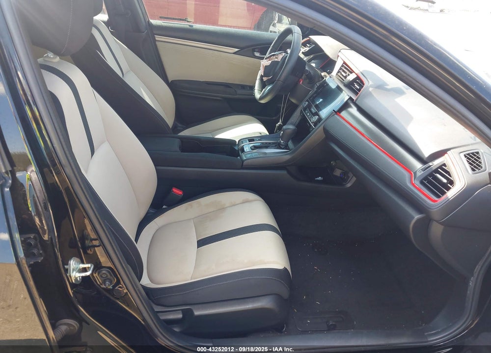 2017 HONDA CIVIC VIN: SHHFK7H58HU231396