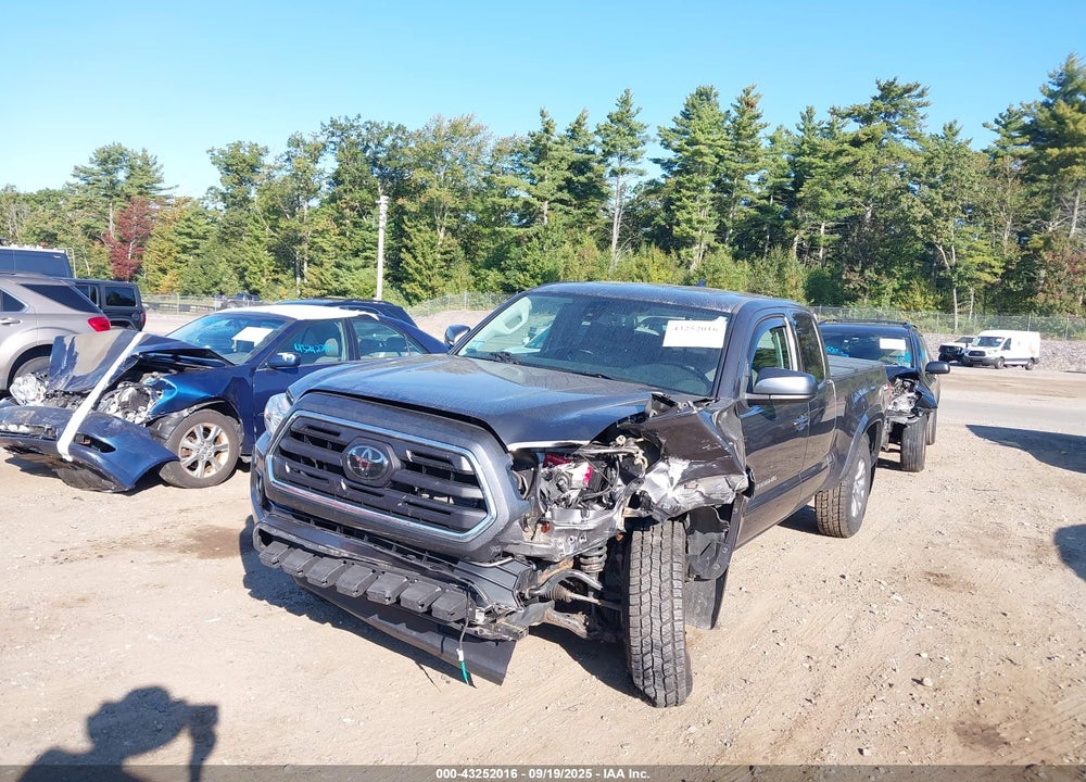 2019 TOYOTA TACOMA SR5 V6 VIN: 5TFSZ5AN7KX210465