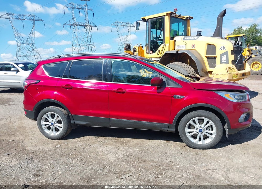 2017 FORD ESCAPE SE VIN: 1FMCU9GD7HUE42708