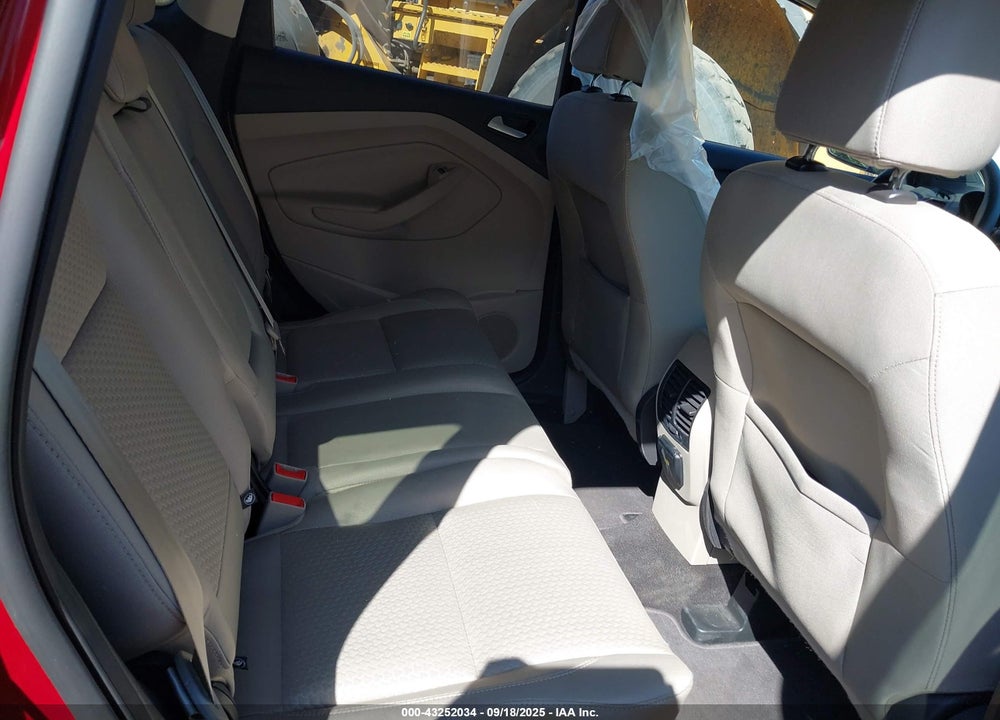 2017 FORD ESCAPE SE VIN: 1FMCU9GD7HUE42708