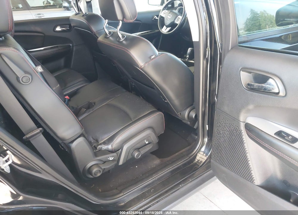 2018 DODGE JOURNEY VIN: 3C4PDCEG9JT381104