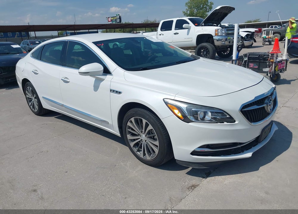 2017 BUICK LACROSSE ESSENCE VIN: 1G4ZP5SS2HU175719