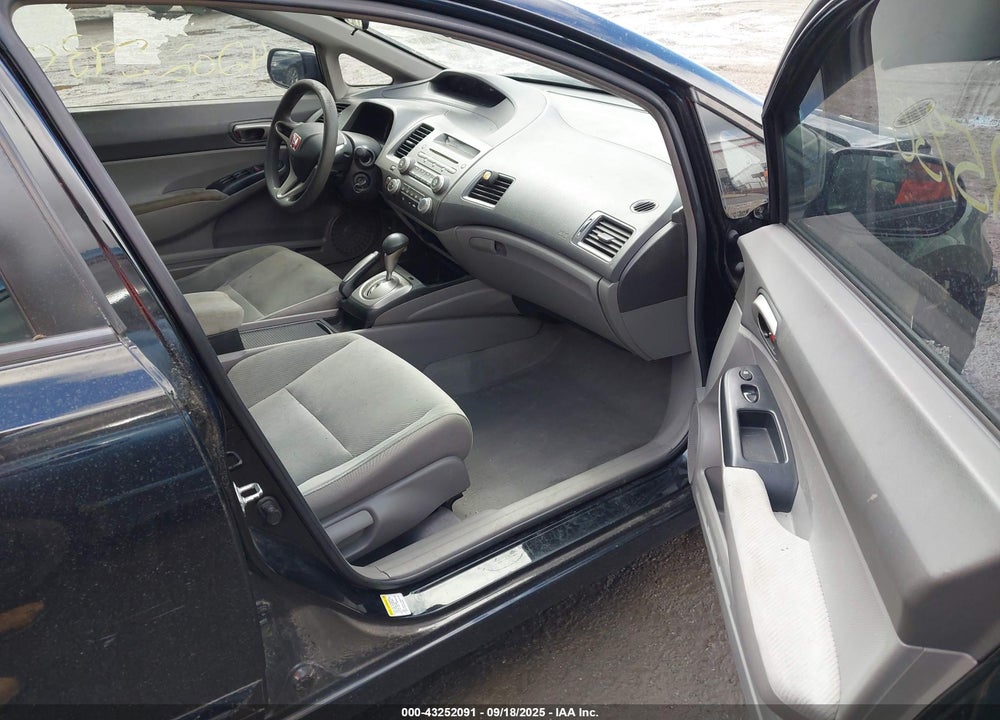 2011 HONDA CIVIC VIN: 2HGFA1F50BH302128