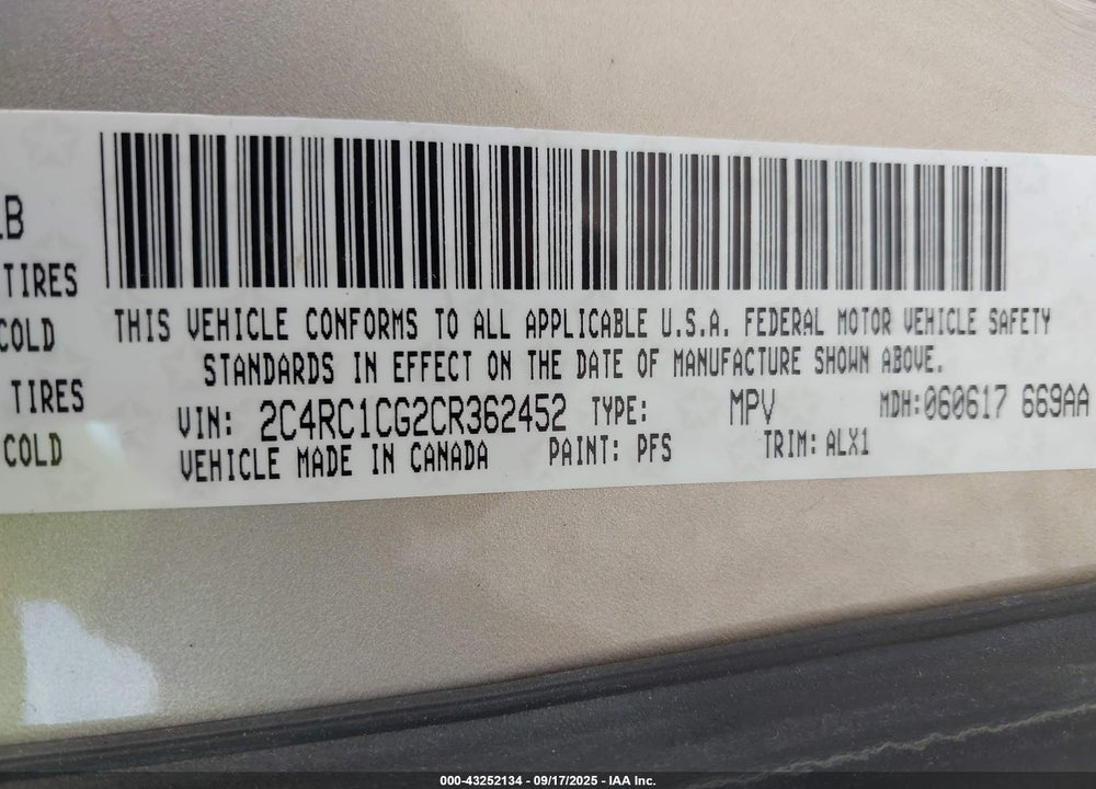 2012 CHRYSLER TOWN & COUNTRY TOURING-L VIN: 2C4RC1CG2CR362452