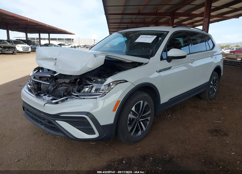2023 VOLKSWAGEN TIGUAN VIN: 3VVRB7AX8PM006742