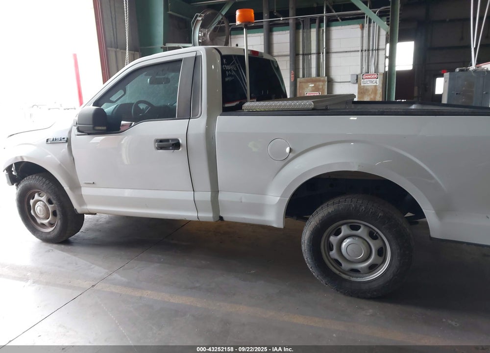 2017 FORD F-150 XL VIN: 1FTMF1CP4HKD50066