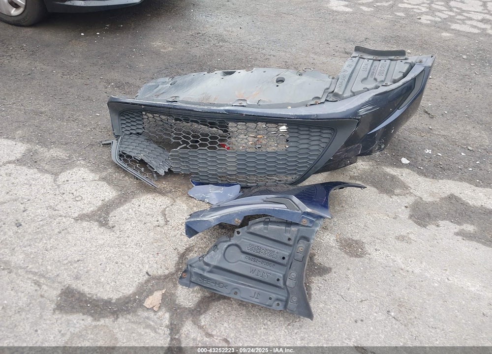 2021 TOYOTA COROLLA LE VIN: JTDEPMAE2MJ147911
