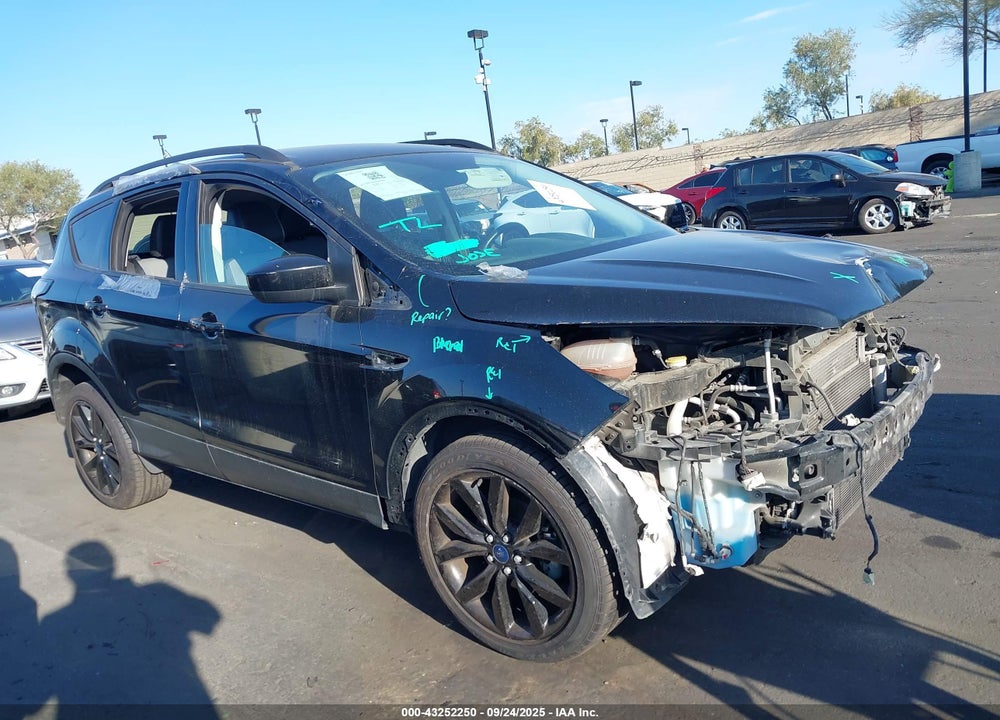 2017 FORD ESCAPE VIN: 1FMCU0GD1HUE48158