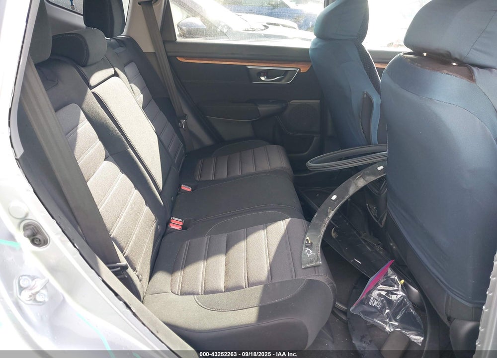 2018 HONDA CR-V EX VIN: 7FARW1H50JE031820