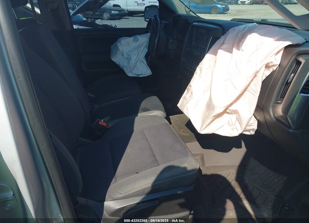 2018 CHEVROLET SILVERADO 1500 VIN: 1GCRCREH0JZ287029