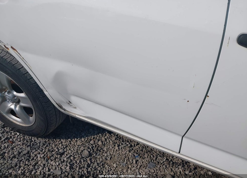 2009 TOYOTA RAV4 VIN: JTMZF35V095008823