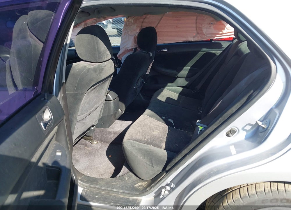 2005 HONDA ACCORD 2.4 LX VIN: 1HGCM56465A014528