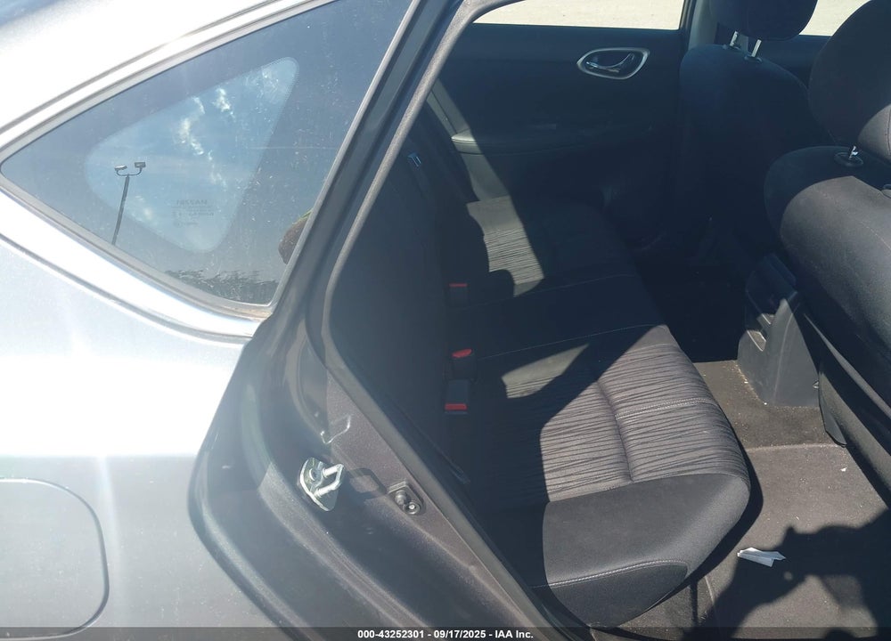 2017 NISSAN SENTRA SV VIN: 3N1AB7AP3HL694400