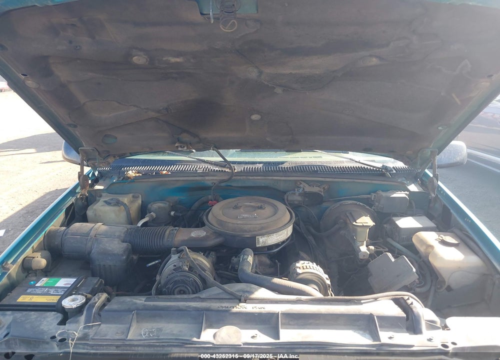 1995 CHEVROLET GMT-400 K2500 VIN: 1GCGK29N5SE161890