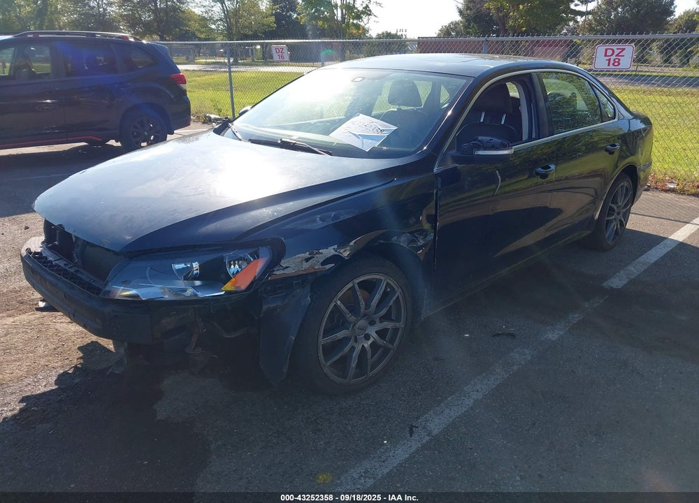 2013 VOLKSWAGEN PASSAT VIN: 1VWBP7A34DC026222