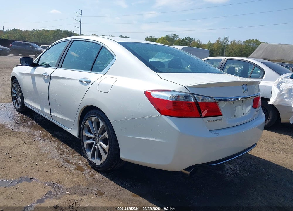 2014 HONDA ACCORD VIN: 1HGCR2F56EA027689