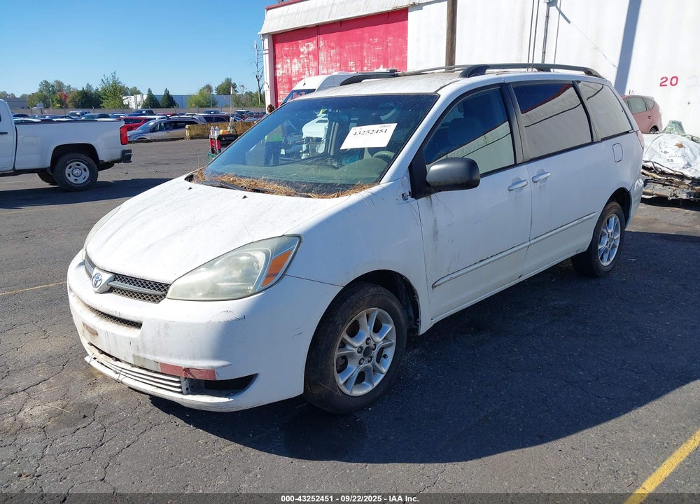 2005 TOYOTA SIENNA LE VIN: 5TDBA23C95S031372