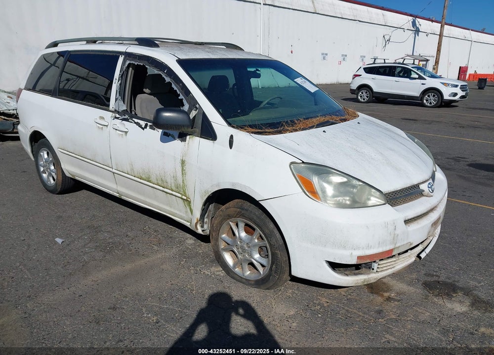 2005 TOYOTA SIENNA LE VIN: 5TDBA23C95S031372