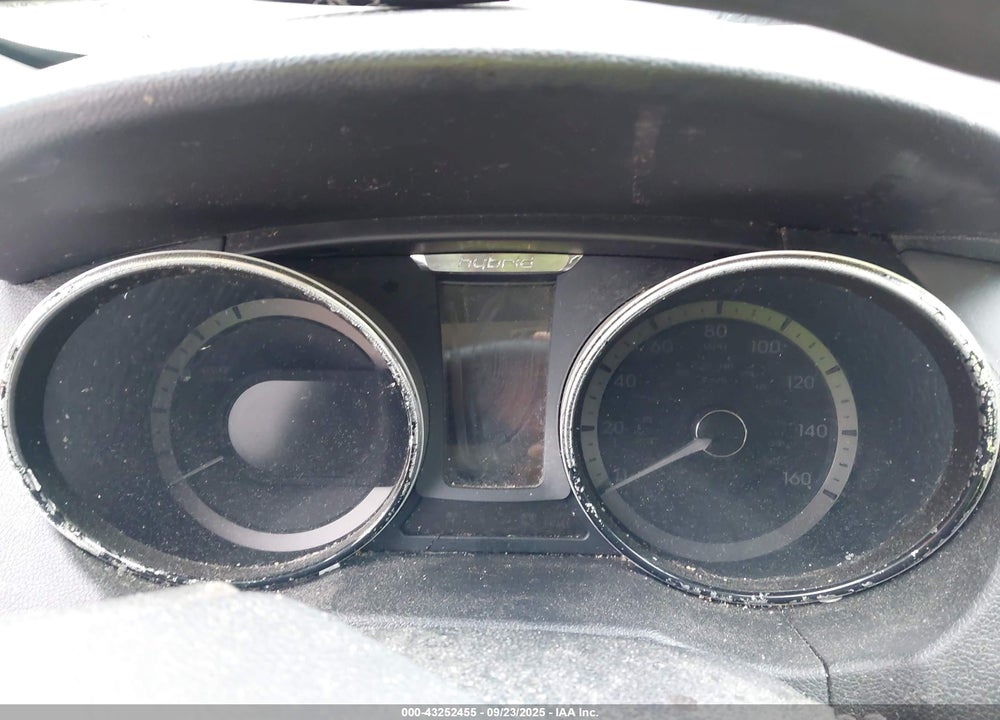 2015 HYUNDAI SONATA HYBRID VIN: KMHEC4A46FA137206