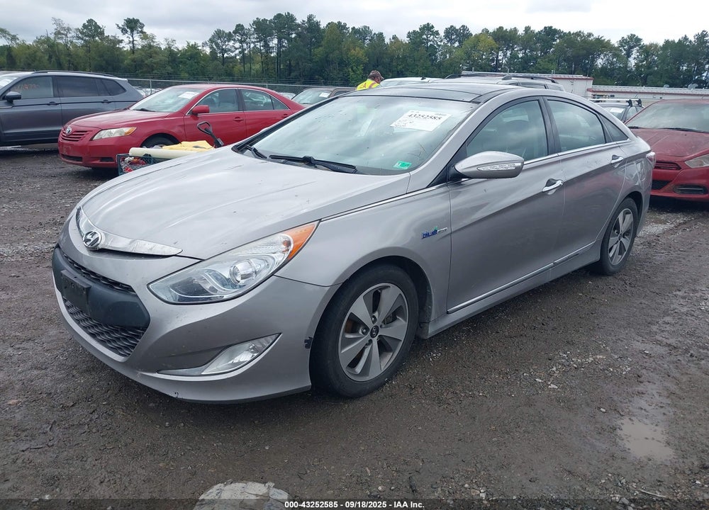 2012 HYUNDAI SONATA HYBRID VIN: KMHEC4A46CA062163