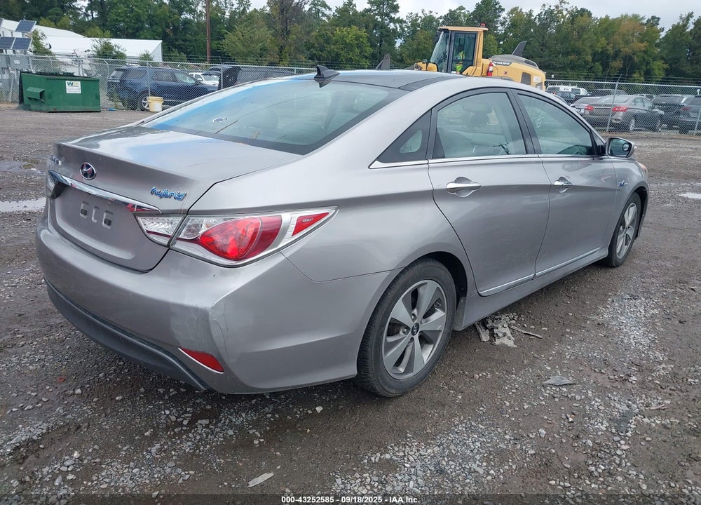 2012 HYUNDAI SONATA HYBRID VIN: KMHEC4A46CA062163