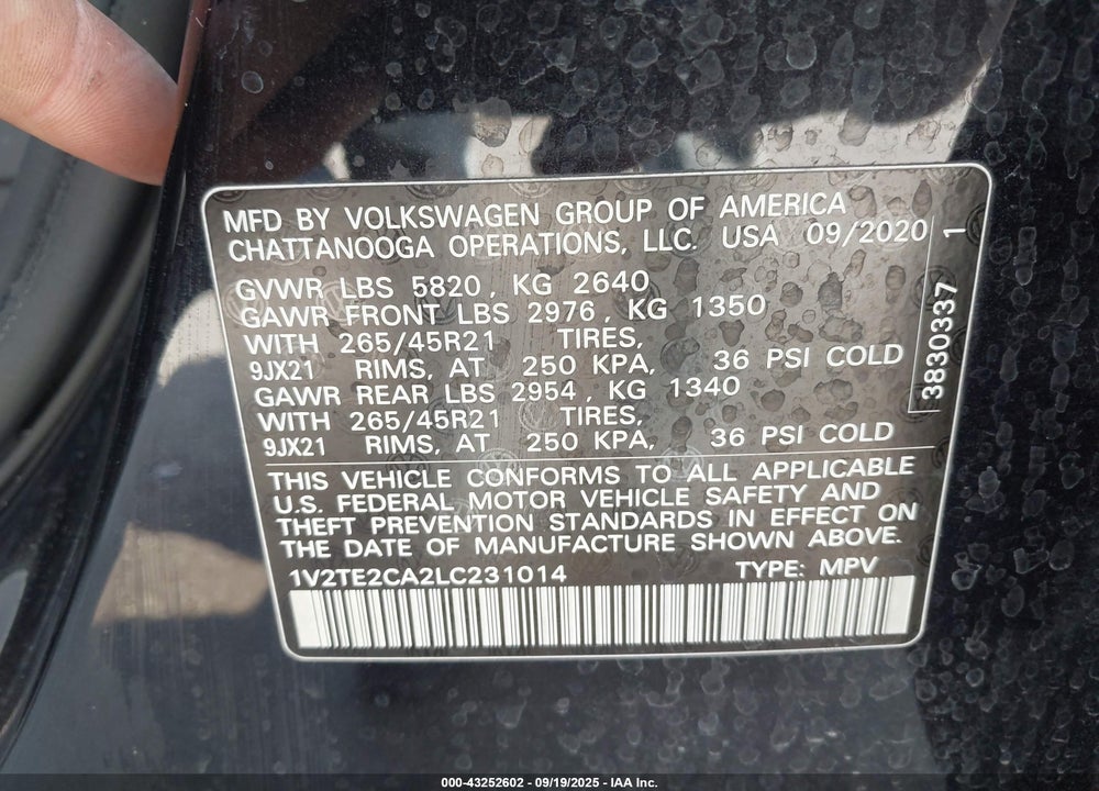 2020 VOLKSWAGEN ATLAS CROSS SPORT 3.6L V6 SEL PREMIUM R-LINE VIN: 1V2TE2CA2LC231014