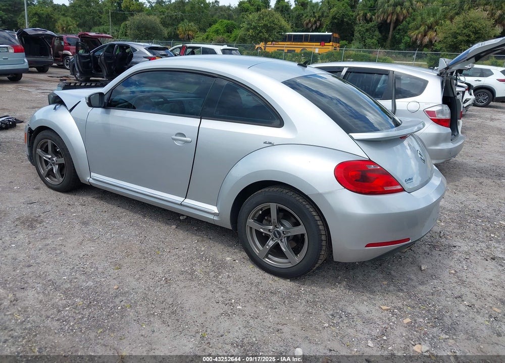 2012 VOLKSWAGEN BEETLE VIN: 3VWJP7AT0CM601151