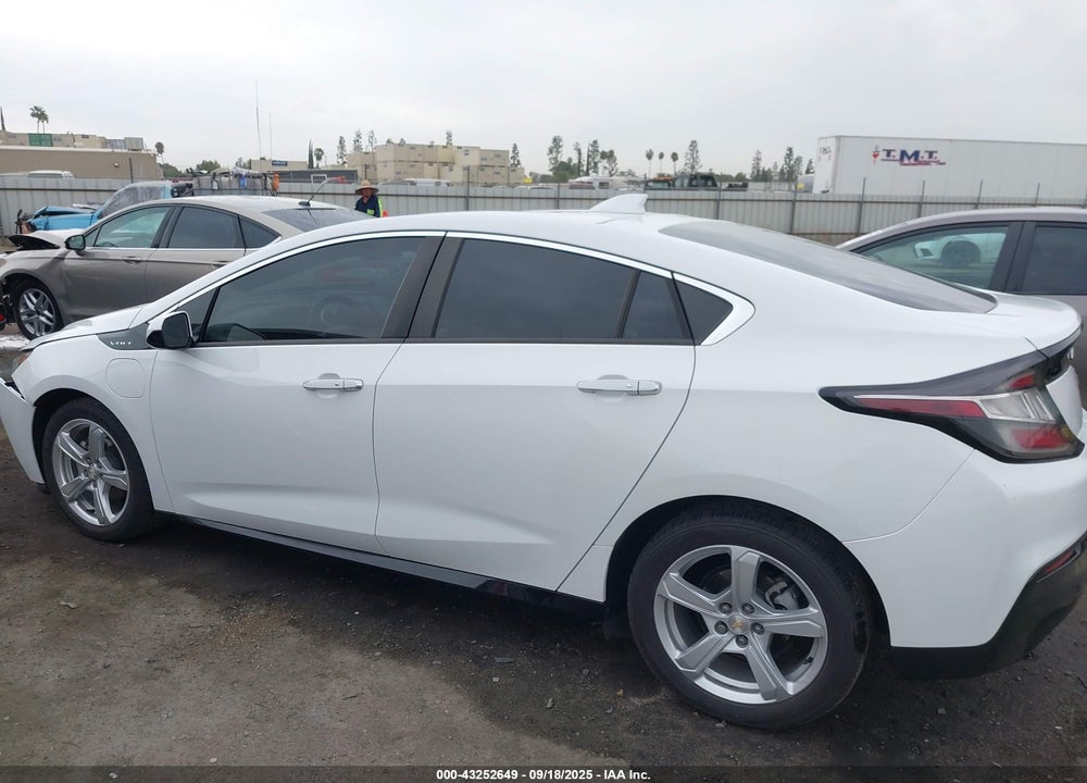 2017 CHEVROLET VOLT VIN: 1G1RC6S50HU208922