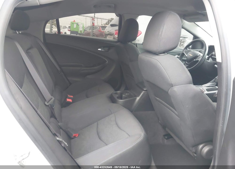 2017 CHEVROLET VOLT VIN: 1G1RC6S50HU208922