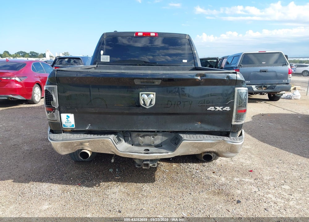 2013 RAM 1500 VIN: 1C6RR6KT6DS519417