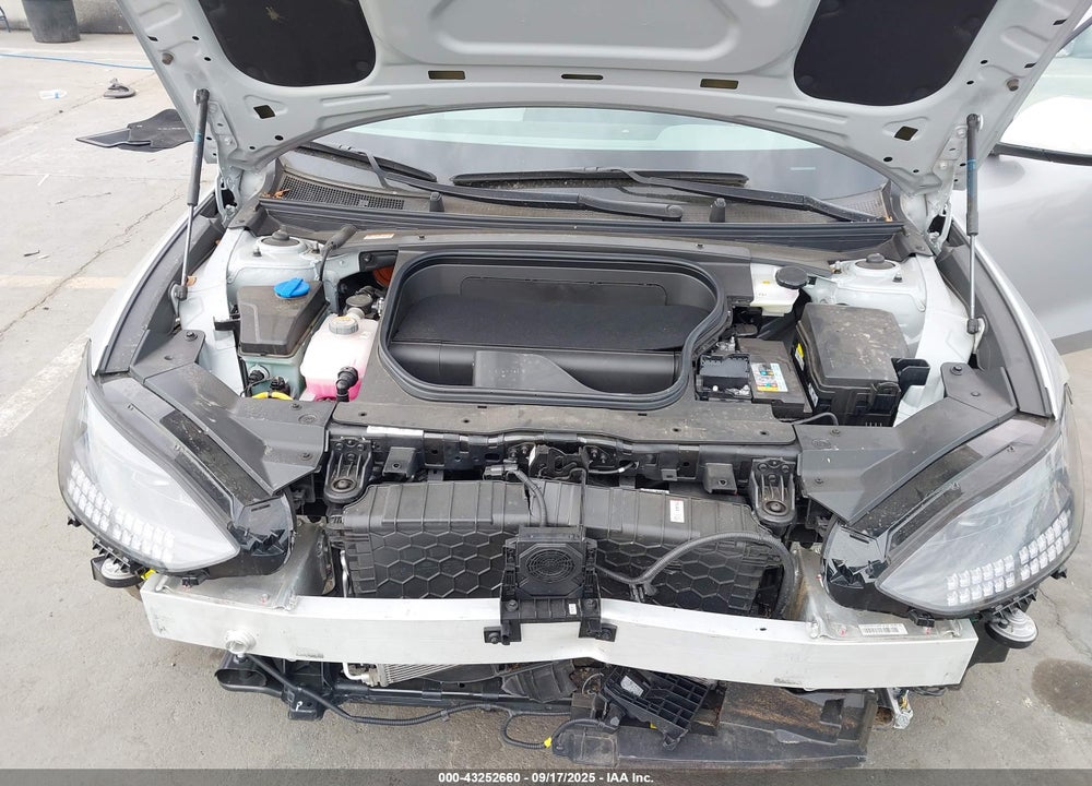 2025 HYUNDAI IONIQ 6 VIN: KMHM34AA6SA092313