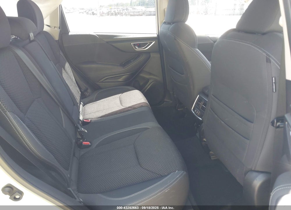 2020 SUBARU FORESTER VIN: JF2SKAJC1LH537467