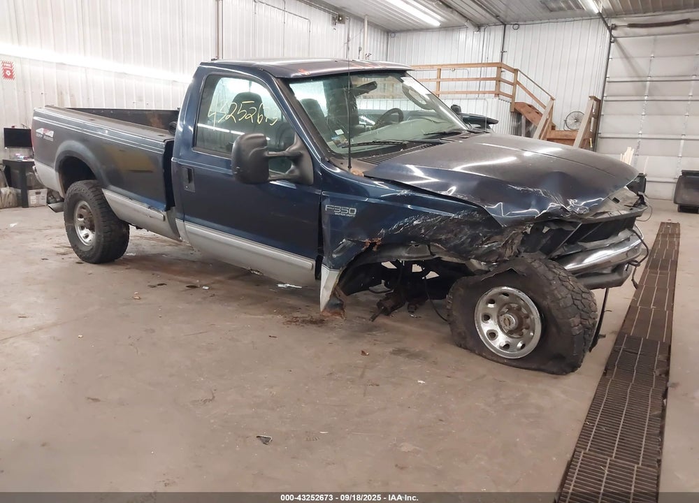 2003 FORD F-350 XL/XLT VIN: 1FTSF31S93EA58348