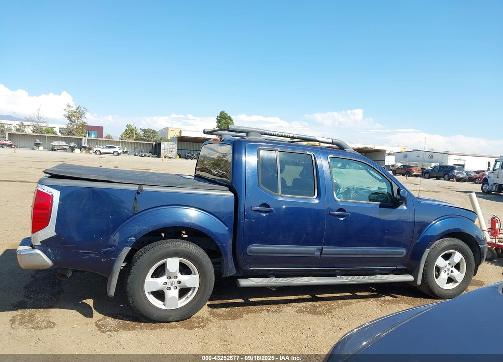 2006 NISSAN FRONTIER LE VIN: 1N6AD07UX6C408625