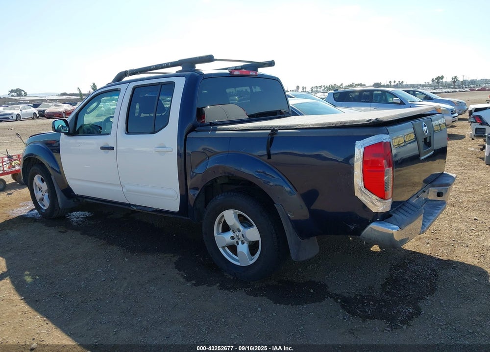 2006 NISSAN FRONTIER LE VIN: 1N6AD07UX6C408625