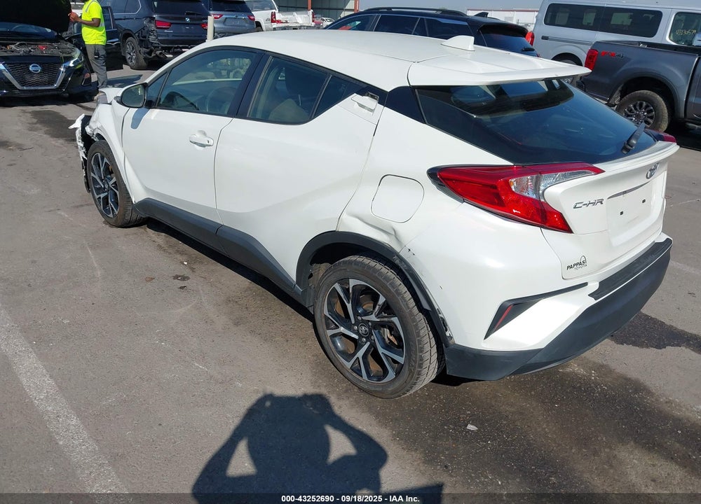 2019 TOYOTA C-HR VIN: JTNKHMBXXK1035804