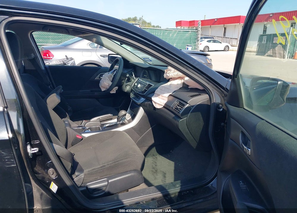 2013 HONDA ACCORD LX VIN: 1HGCR2F34DA173571