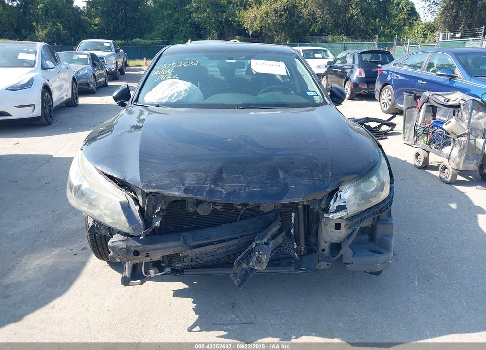 2013 HONDA ACCORD LX VIN: 1HGCR2F34DA173571