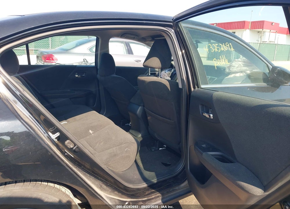 2013 HONDA ACCORD LX VIN: 1HGCR2F34DA173571