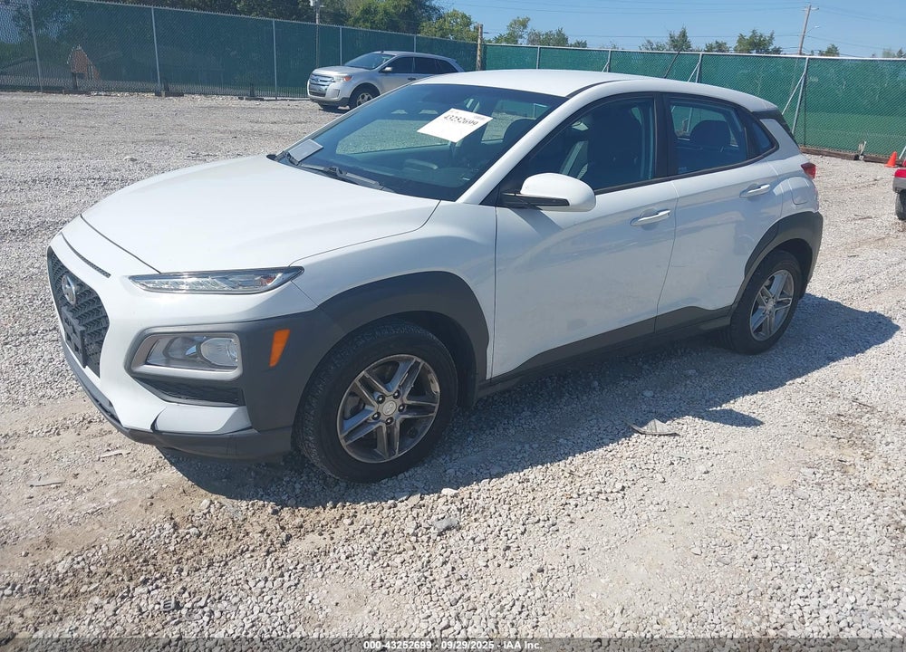 2018 HYUNDAI KONA SE VIN: KM8K1CAA2JU093902