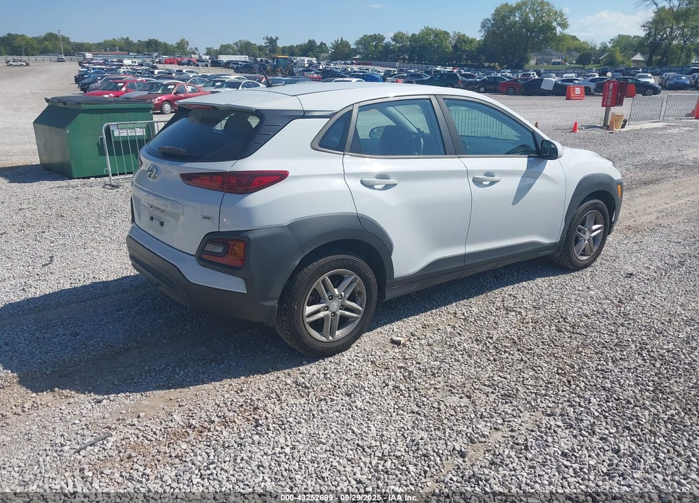 2018 HYUNDAI KONA SE VIN: KM8K1CAA2JU093902