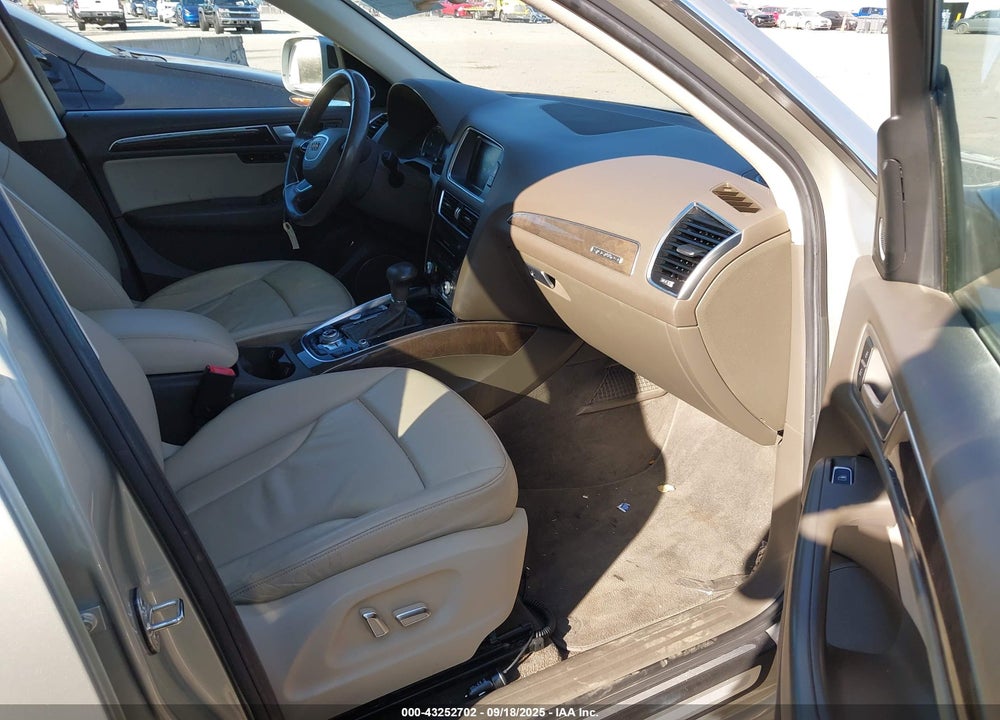 2014 AUDI Q5 VIN: WA1CMAFP3EA049538