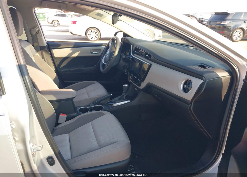 2018 TOYOTA COROLLA VIN: 5YFBURHEXJP776192