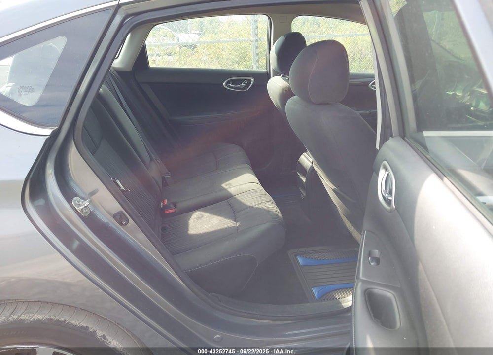 2017 NISSAN SENTRA SV VIN: 3N1AB7AP2HL709078