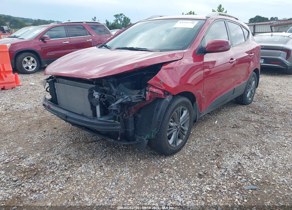 2015 HYUNDAI TUCSON SE VIN: KM8JU3AG9FU115473