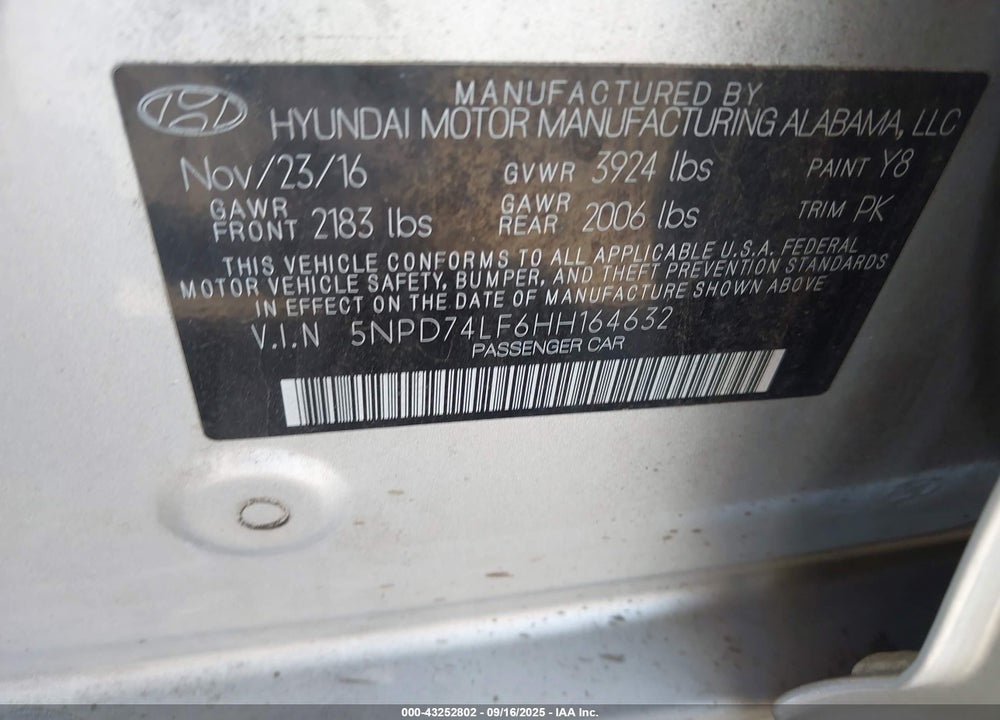 2017 HYUNDAI ELANTRA SE VIN: 5NPD74LF6HH164632