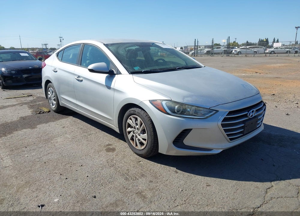 2017 HYUNDAI ELANTRA SE VIN: 5NPD74LF6HH164632