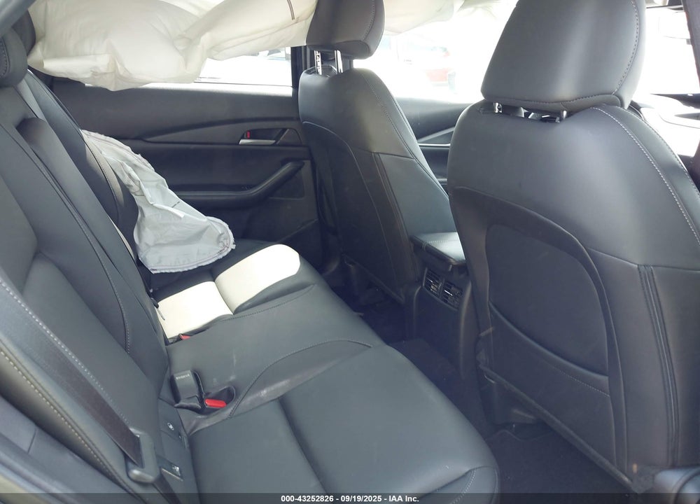 2025 MAZDA CX-30 VIN: 3MVDMBBM9SM830704